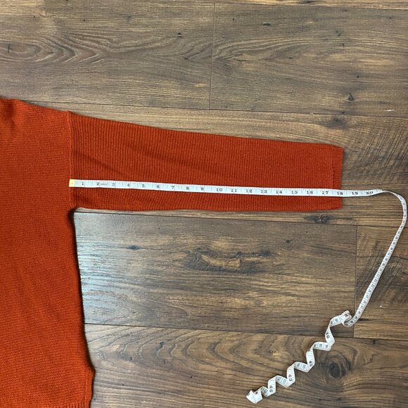 Cozy Terracotta TurtleNeck Sweater - Picture 4 of 8